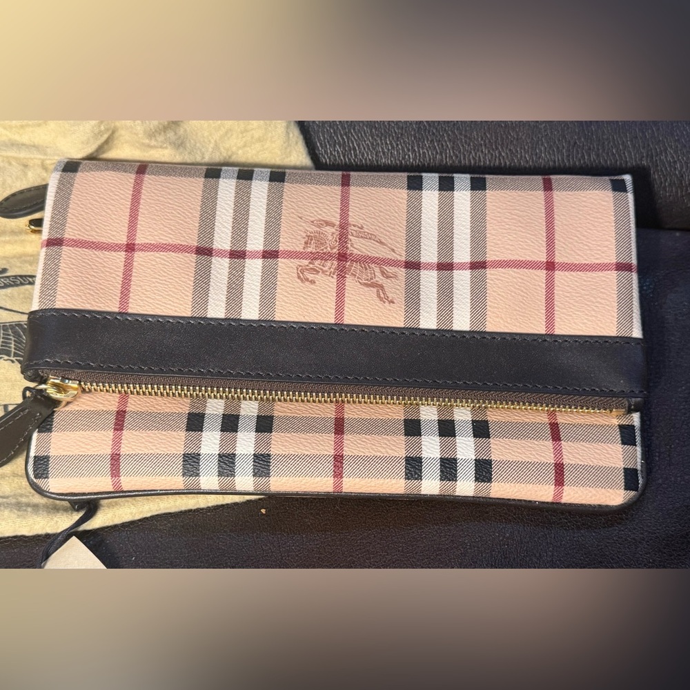 Burberry clutch purse. Leather